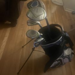 Kids Golf Clubs And Bag