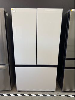 Samsung Bespoke 3 Door Refrigerator / COUNTER DEPTH