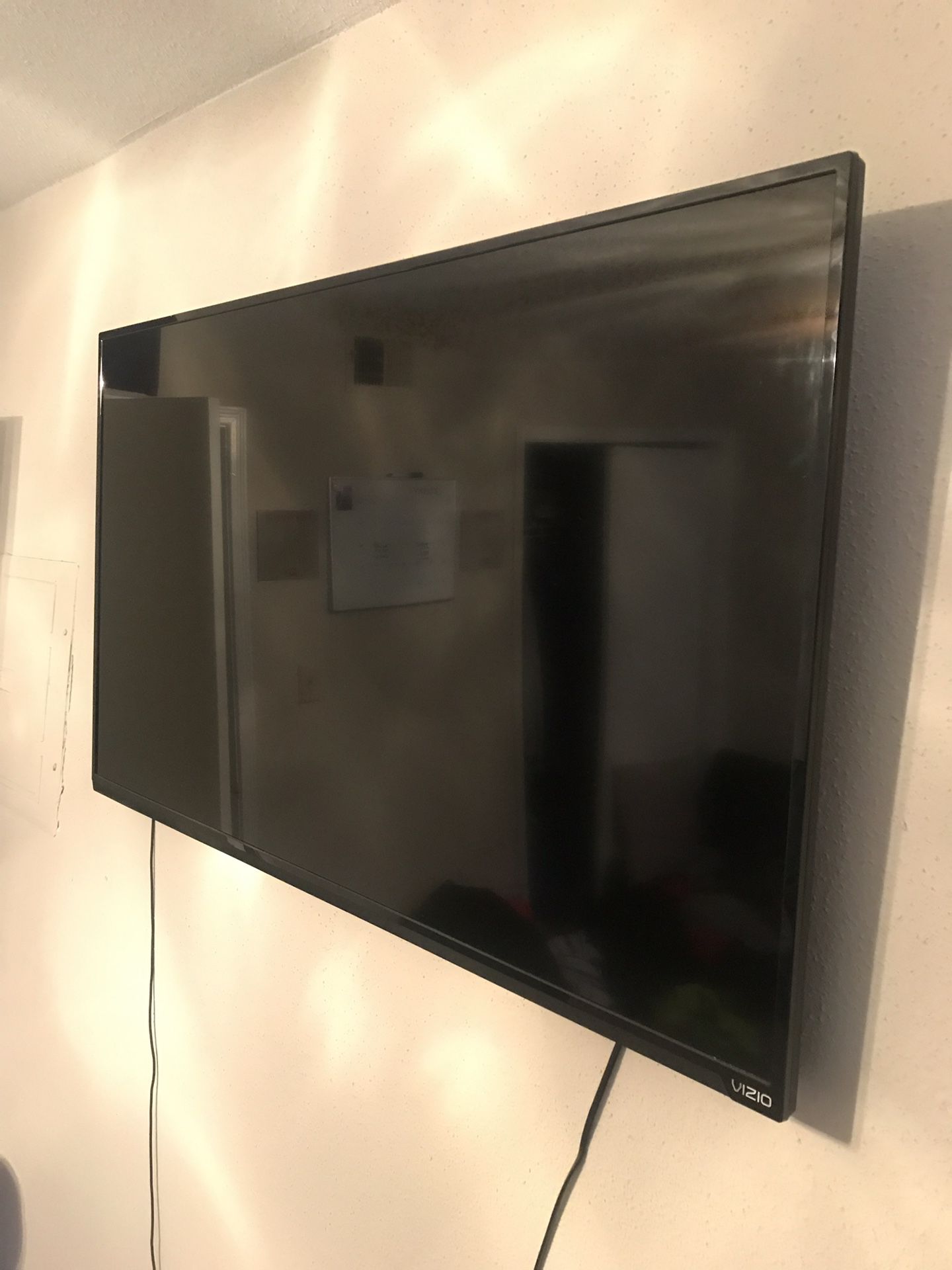 Vizio 50" HD Smart LED TV (D50-D1)