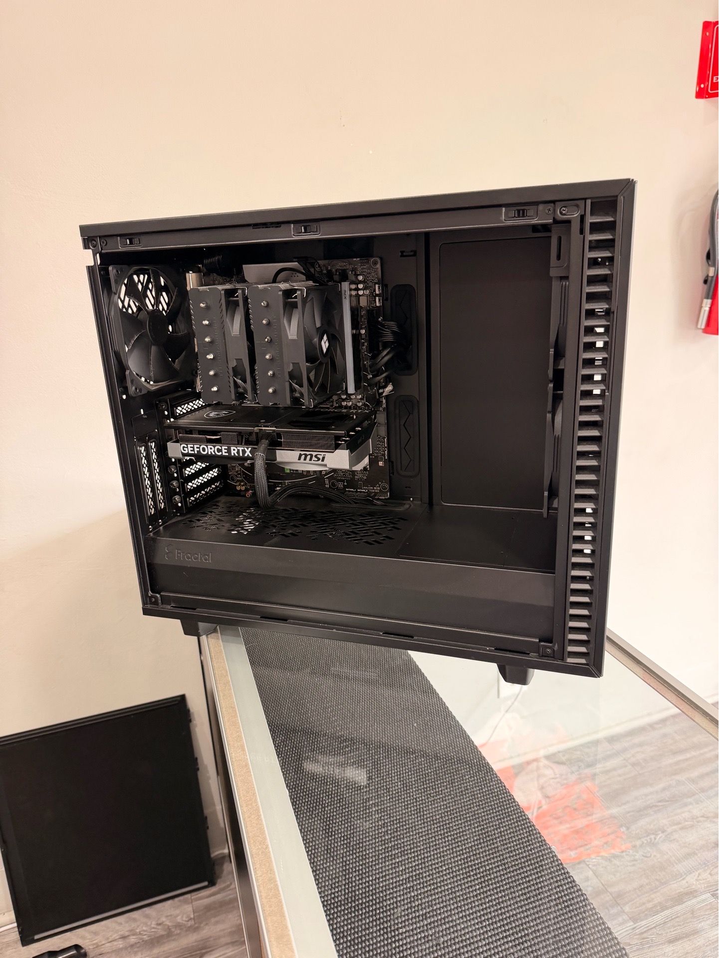 Gaming pc RTX 5070 Ryzen 7800x3d 32gb ram 512gb