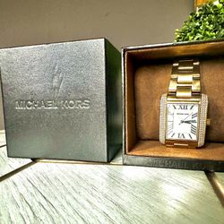Michael Kors Emery Womens Gold Stainless Steel Analog Quartz Watch
