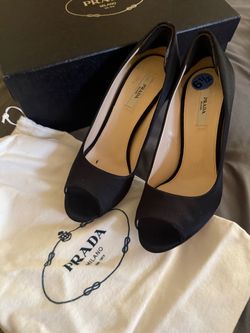 New Prada beautiful heels