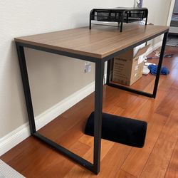 Sturdy Desk