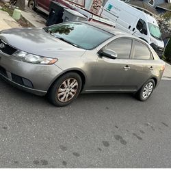 2010 Kia forte