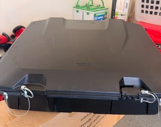 Maverick R storage box