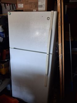 Blanco refrijerador buenas condiciones