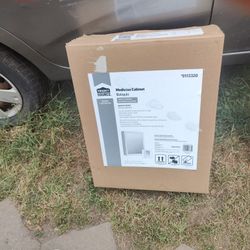 Project Source Medicine Cabinet Surface Mount 