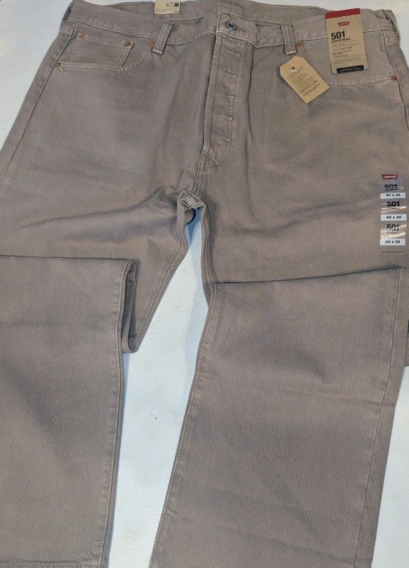 New men's Levi's 40x32 jeans