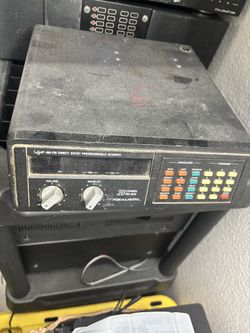 a vintage Realistic PRO-2020 20-channel programmable scanner