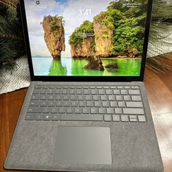 2021 Microsoft Sulfate Laptop 4 i5 16GB 500GB Model 1950