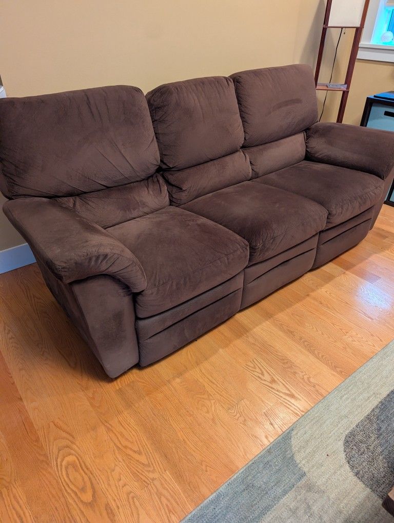 La-Z-Boy Reclining Sofa