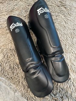 Brand New Large Fairtex Shin Pads
