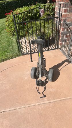 Bag Boy pull golf cart