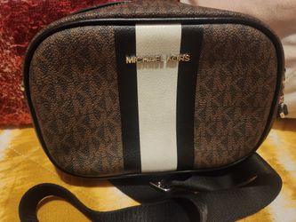 Linda Bolsa Mk