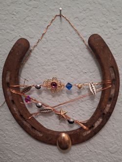 Embellished horseshoe up for good luck Copper beads an horseshoe  Arl 76016 pu