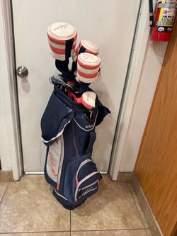 Adam’s Golf Women’s Idea Ultralite 12 Club Set w/Standing bag