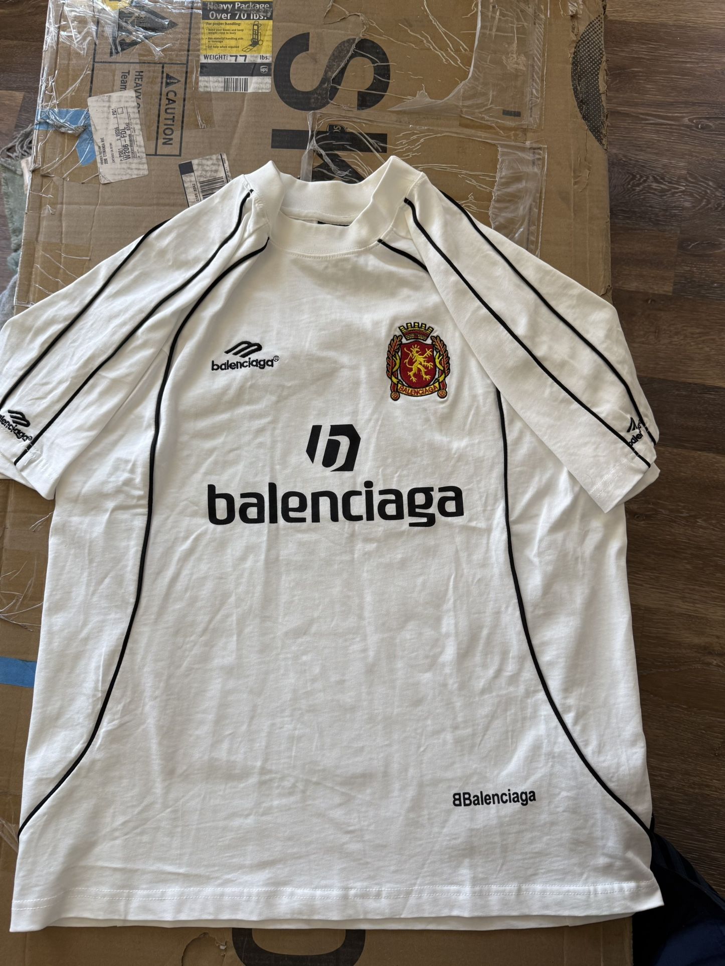 Balenciaga t- Shirt Size M