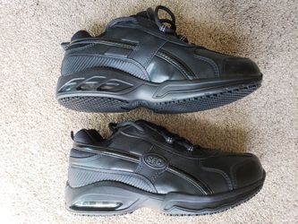Working sneakers size 10.5