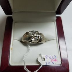 14k White Gold Diamond Ring Size 9