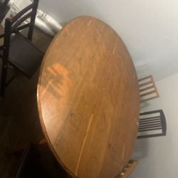Dining room Table 