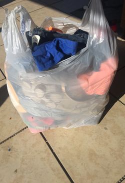 Bag of misc items.