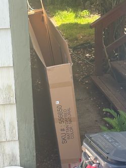 Big cardboard box free