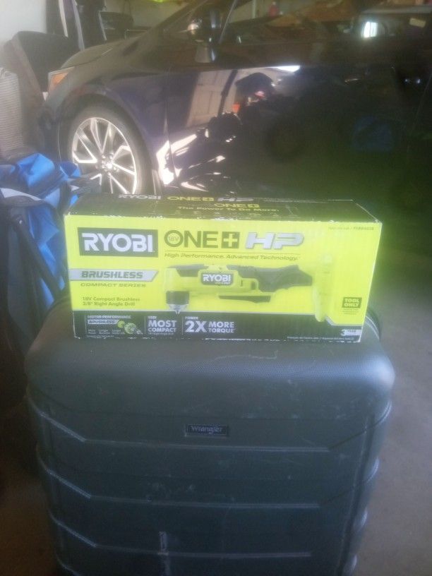 RYOBI BRUSHELSS COMPACT SERIES