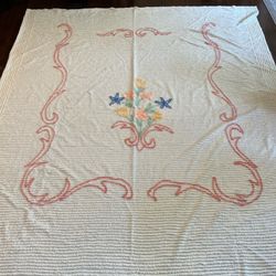 Vtg Queen/King Chenille Bedspread Flowers Floral Tufted 85X97" Scrolls Farmhouse