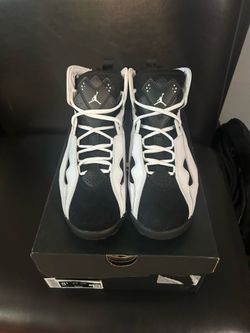 Air Jordan True Flight Oreo Men Size 8.5
