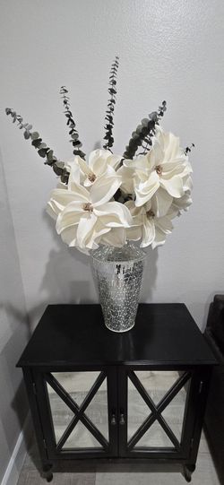 Vase Mirror