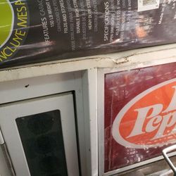 VINTAGE DR PEPER SODA MACHINE