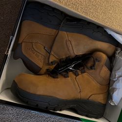 Size 8 Men’s Work boots 