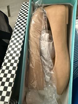 women’s shoes