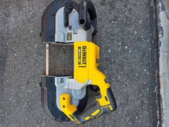 Dewalt 4"deep bandsaw.