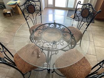 Glass Table with 4 Chairs