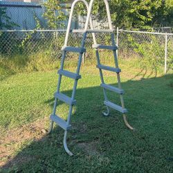 Swimming Pool Ladder 15.00 Obo