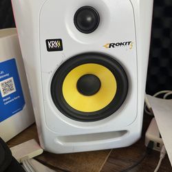 KRK Rokit 5 G3 (White Limited Edition) – Studio Monitors
