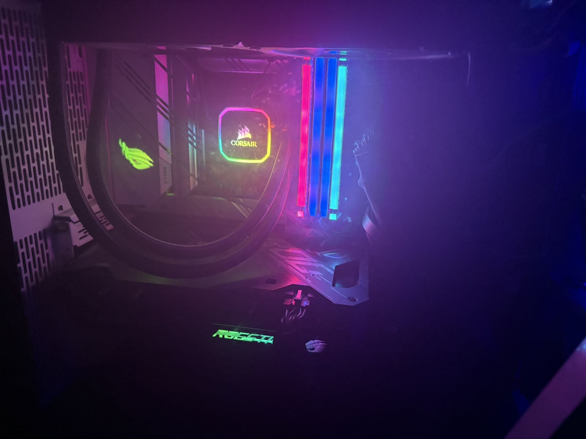 GAMING PC FOR SALE OR TRADES SEND OFFERS NO LOW BALLS NOT FREE