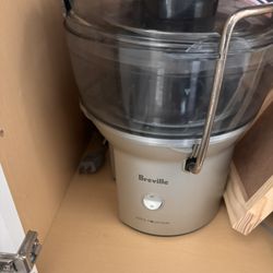 Estate Sale, Kitchen appliances, Juicer, Air Fryer, Meat Slicer, Blender
