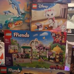 LEGOS---LEGOS---LEGOS (Ask Me For Prices)