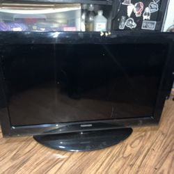 Toshiba 32” TV