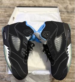 University black Jordan 5