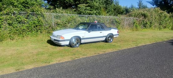 1989 Ford Mustang