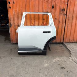 2026- 2027 Kia Telluride Door 