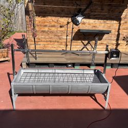 Asador De Puerco en Púa  