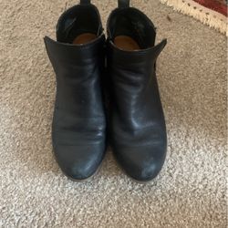 Black Leather Ankle Boots - 6.5 Womens