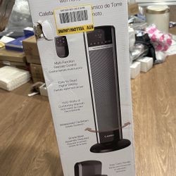 Lasko Digital Ceramic Tower Heater w Remote Calefactor digital ceramico de torre con control remoto