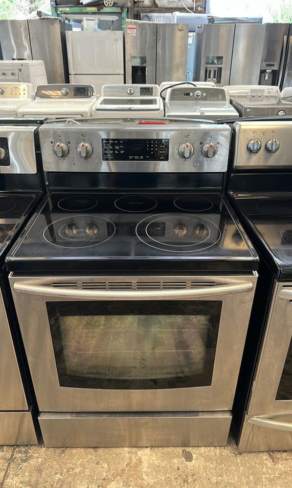 Energy Efficient Electric Range - Stainless Steel