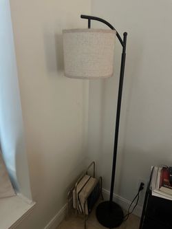 Set of 2 Black Floor Lamps with Linen Shades