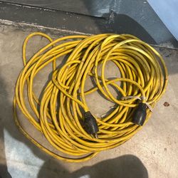 Heavy Duty Yellow Extension Cord 100’